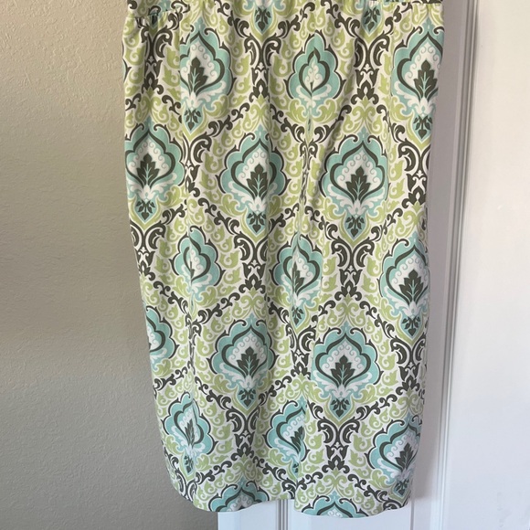 Tommy Bahama Green and Blue Floral Sundress. - Picture 4 of 9